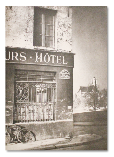 francis jourdain, ile saint louis, fantomes, paris, remy duval, photographie, braun et cie, 1946, phot, heliogravure